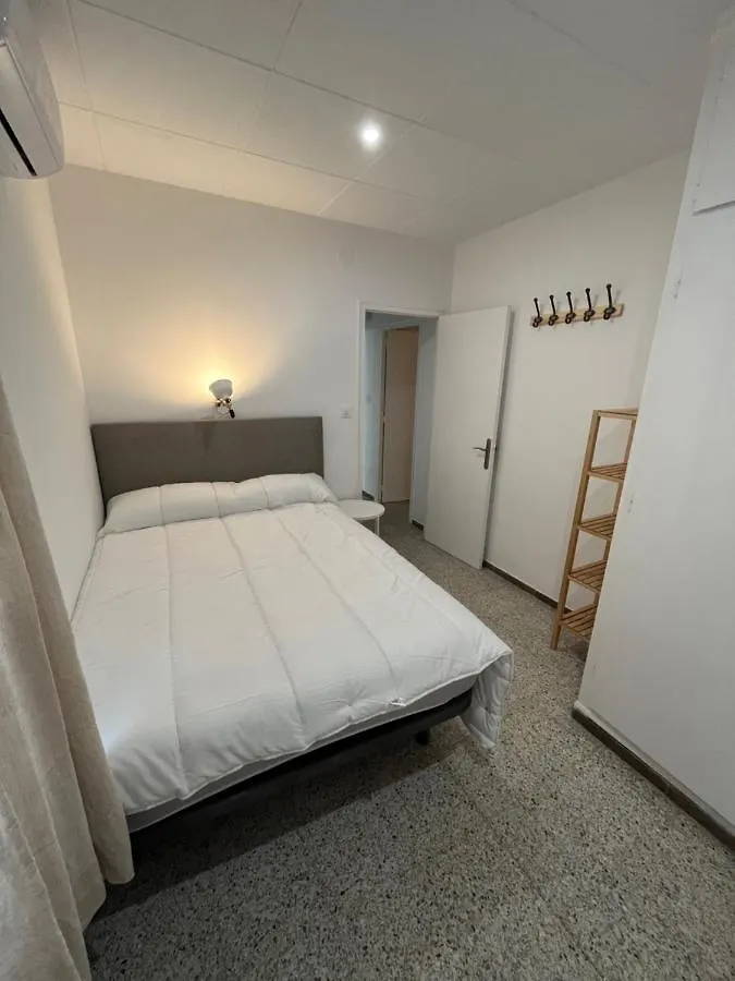 Appartement Roses Center 4 0*,